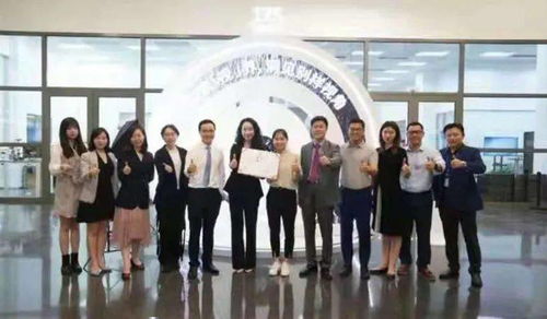 蔡司全生命周期眼健康闪耀2021 cooc 全飞秒smile手术中国 突破280万例庆典