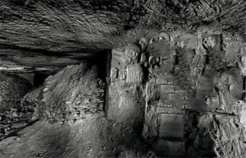 沙俄哨兵被埋军需库9年,发现时仍在坚守,未婚妻信件成救命稻草